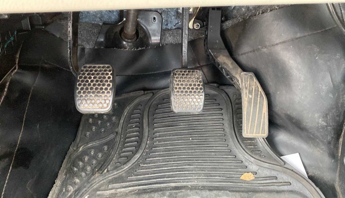 2021 Maruti Alto LXI, Petrol, Manual, 16,301 km, Pedals