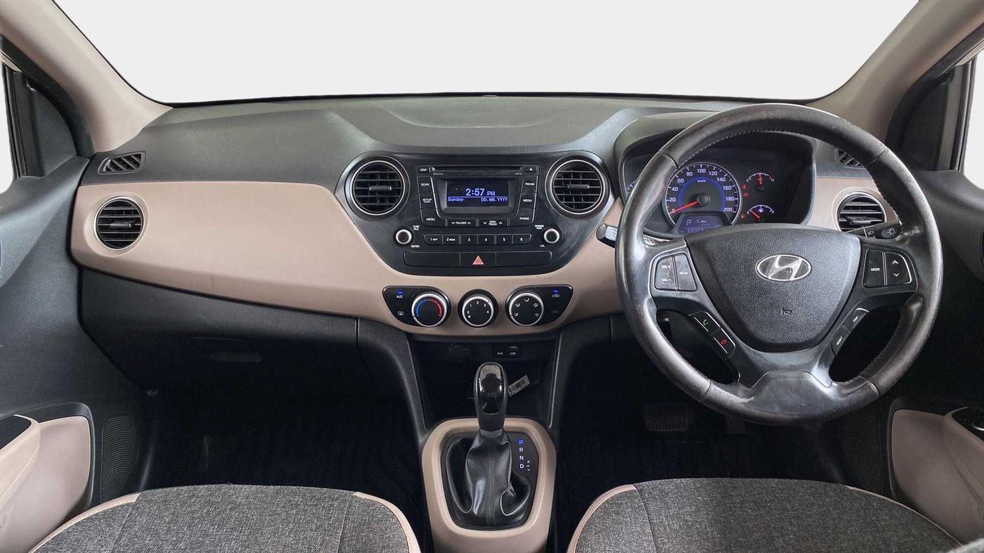 2015 Hyundai Grand i10 ASTA AT 1.2 KAPPA VTVT, Petrol, Automatic, 69,295 km, Dashboard