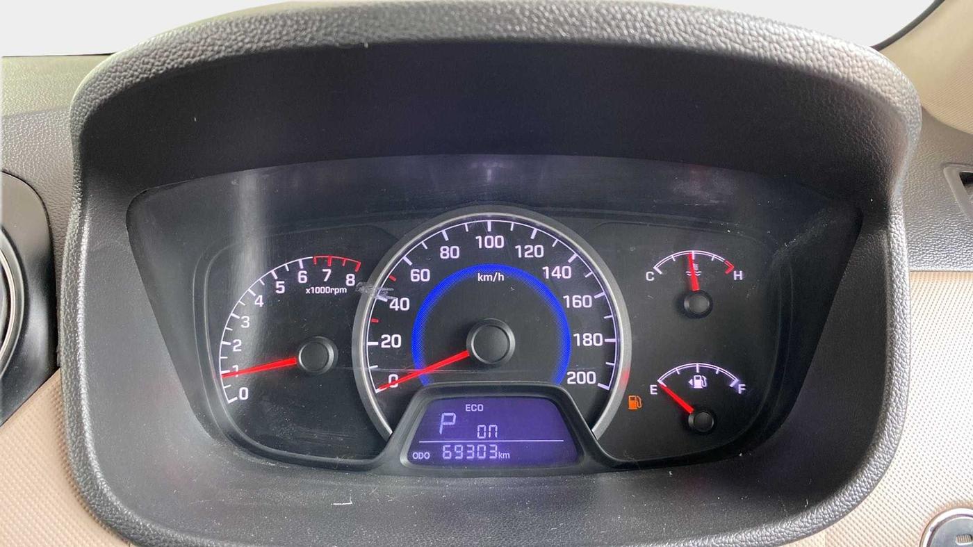 2015 Hyundai Grand i10 ASTA AT 1.2 KAPPA VTVT, Petrol, Automatic, 69,295 km, Odometer Image
