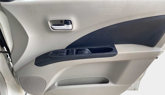 2014 Maruti Celerio VXI AMT, Petrol, Automatic, 40,047 km, Driver Side Door Panels Control