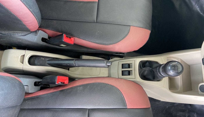 2019 Maruti Alto LXI, Petrol, Manual, 21,169 km, Gear Lever