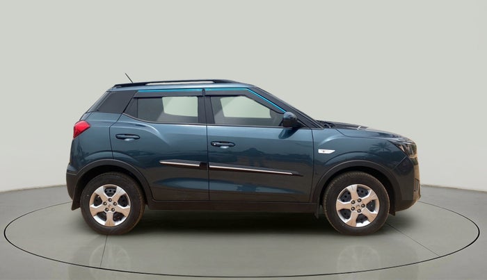 2023 Mahindra XUV300 W6 1.2 PETROL, Petrol, Manual, 10,190 km, Right Side View