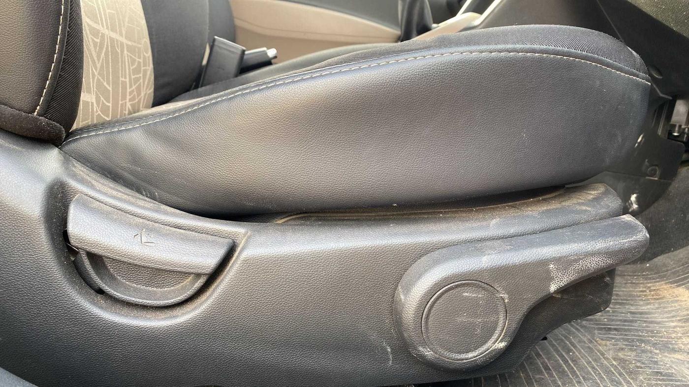 2018 Hyundai Grand i10 ASTA 1.2 KAPPA VTVT, Petrol, Manual, 53,664 km, Driver Side Adjustment Panel