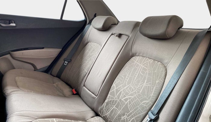 2014 Hyundai Xcent S 1.2, Petrol, Manual, 60,551 km, Right Side Rear Door Cabin