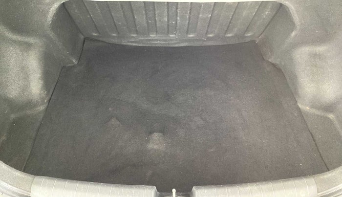 2014 Hyundai Xcent S 1.2, Petrol, Manual, 60,551 km, Boot Inside