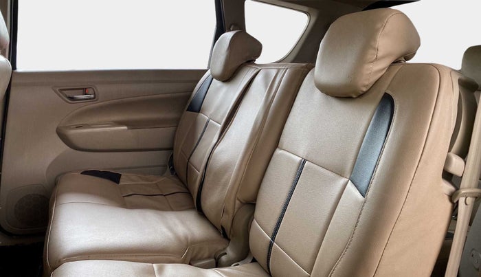 2018 Maruti Ertiga ZXI+, Petrol, Manual, 34,542 km, Right Side Rear Door Cabin