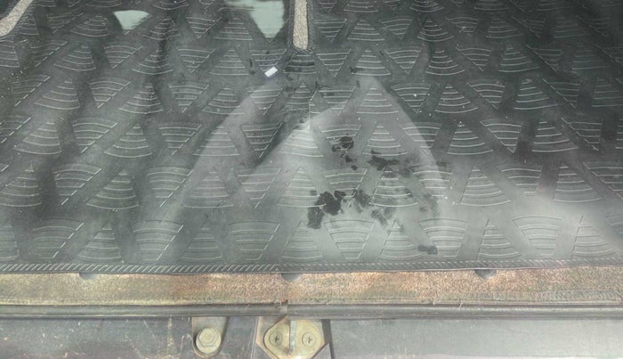 2018 Maruti Eeco 5 STR WITH A/C+HTR, Petrol, Manual, 66,374 km, Boot Inside