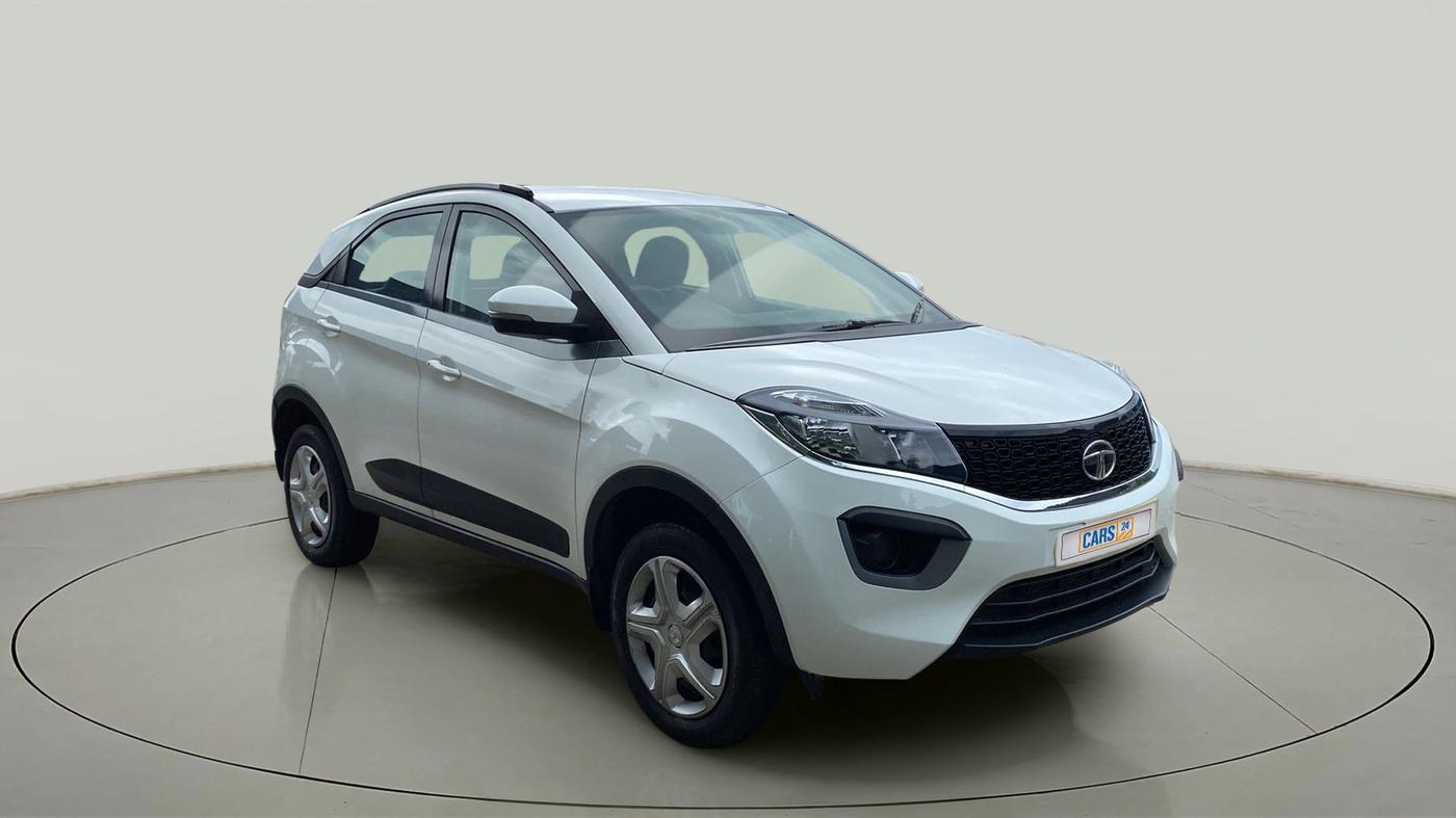 2018 Tata NEXON XT PETROL, Petrol, Manual, 40,602 km, SRP