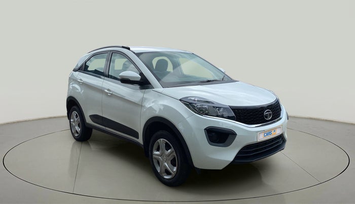 2018 Tata NEXON XT PETROL, Petrol, Manual, 40,602 km, SRP