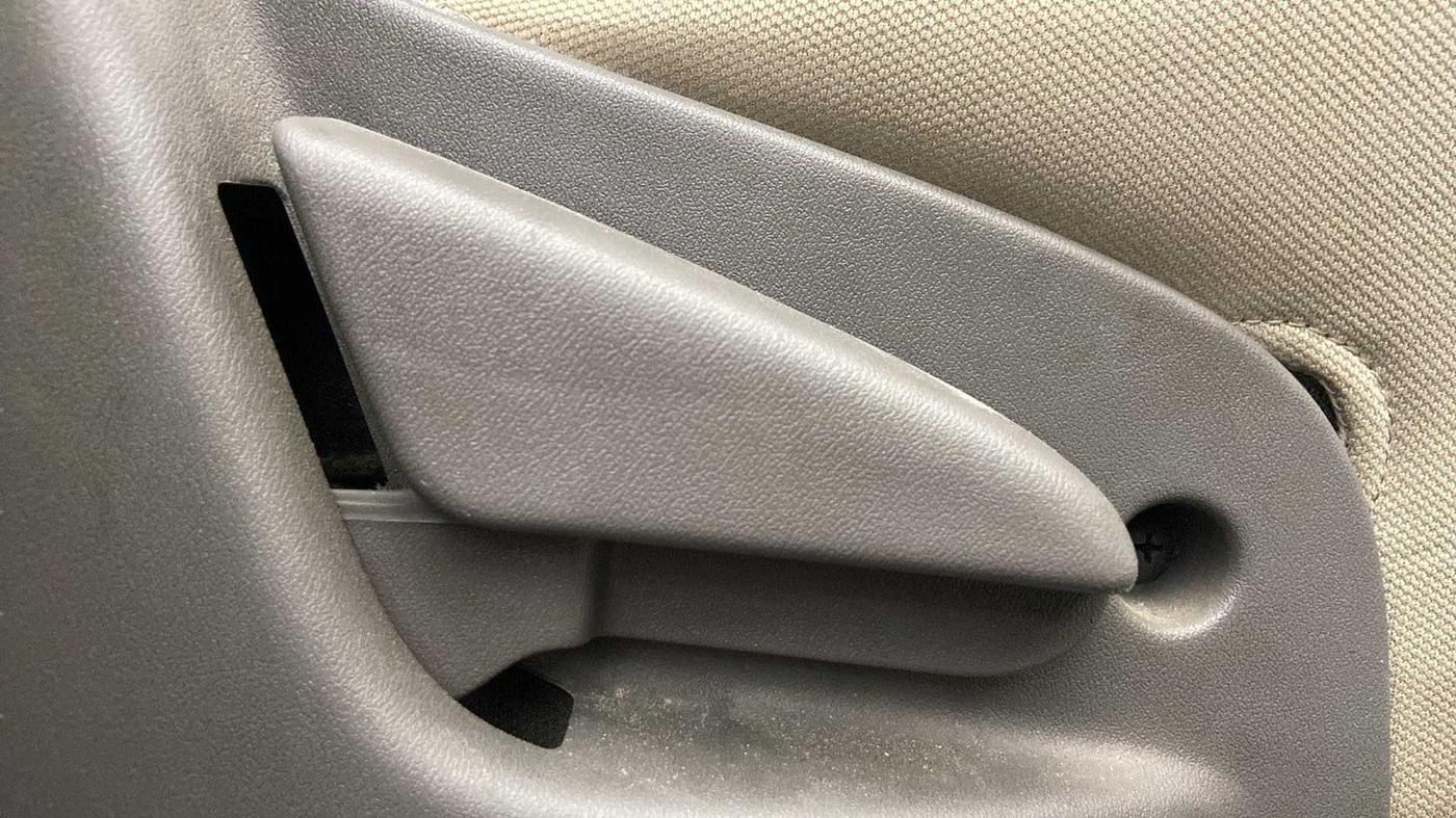 2016 Datsun Go Plus T, Petrol, Manual, 45,143 km, Driver Side Adjustment Panel