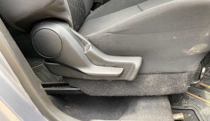 2017 Maruti IGNIS ZETA 1.2, Petrol, Manual, 27,027 km, Driver Side Adjustment Panel