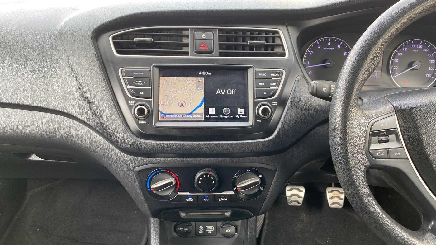 2018 Hyundai i20 Active 1.2 S, Petrol, Manual, 59,374 km, Air Conditioner