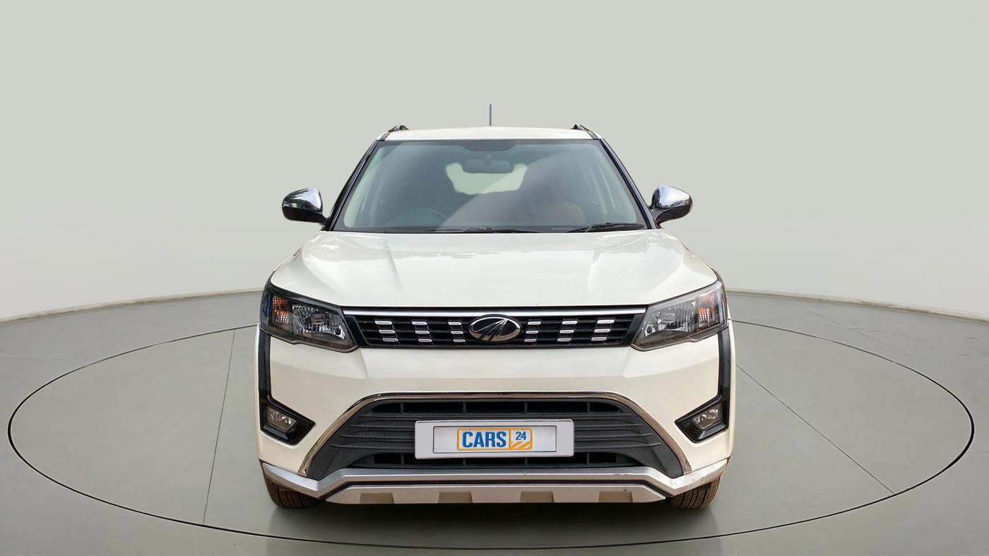 2019 Mahindra XUV300 W6 1.5 DIESEL, Diesel, Manual, 59,050 km, Front