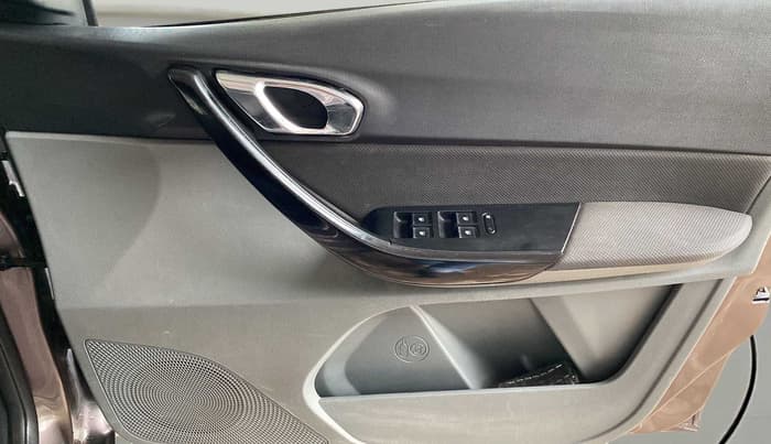 2017 Tata TIGOR XZ PETROL, Petrol, Manual, 95,488 km, Driver Side Door Panels Control