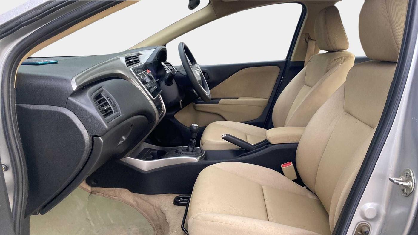 2014 Honda City 1.5L I-VTEC SV, Petrol, Manual, 1,08,350 km, Right Side Front Door Cabin
