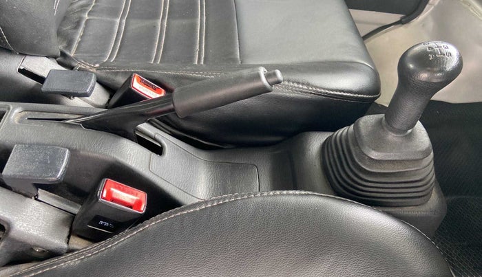 2018 Maruti Eeco 5 STR WITH A/C+HTR, Petrol, Manual, 40,862 km, Gear Lever