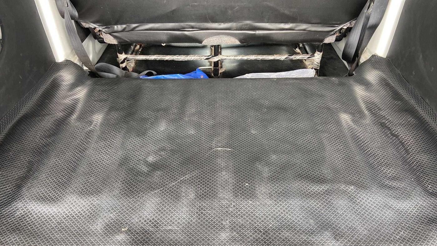 2018 Maruti Eeco 5 STR WITH A/C+HTR, Petrol, Manual, 40,862 km, Boot Inside