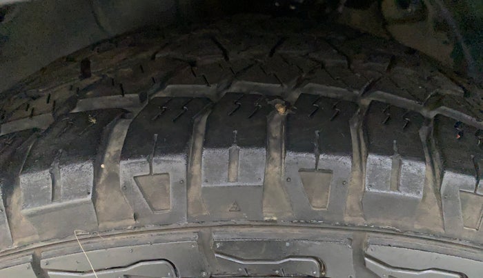 2016 Hyundai Tucson 2WD AT GLS DIESEL, Diesel, Automatic, 77,436 km, Left Front Tyre Tread