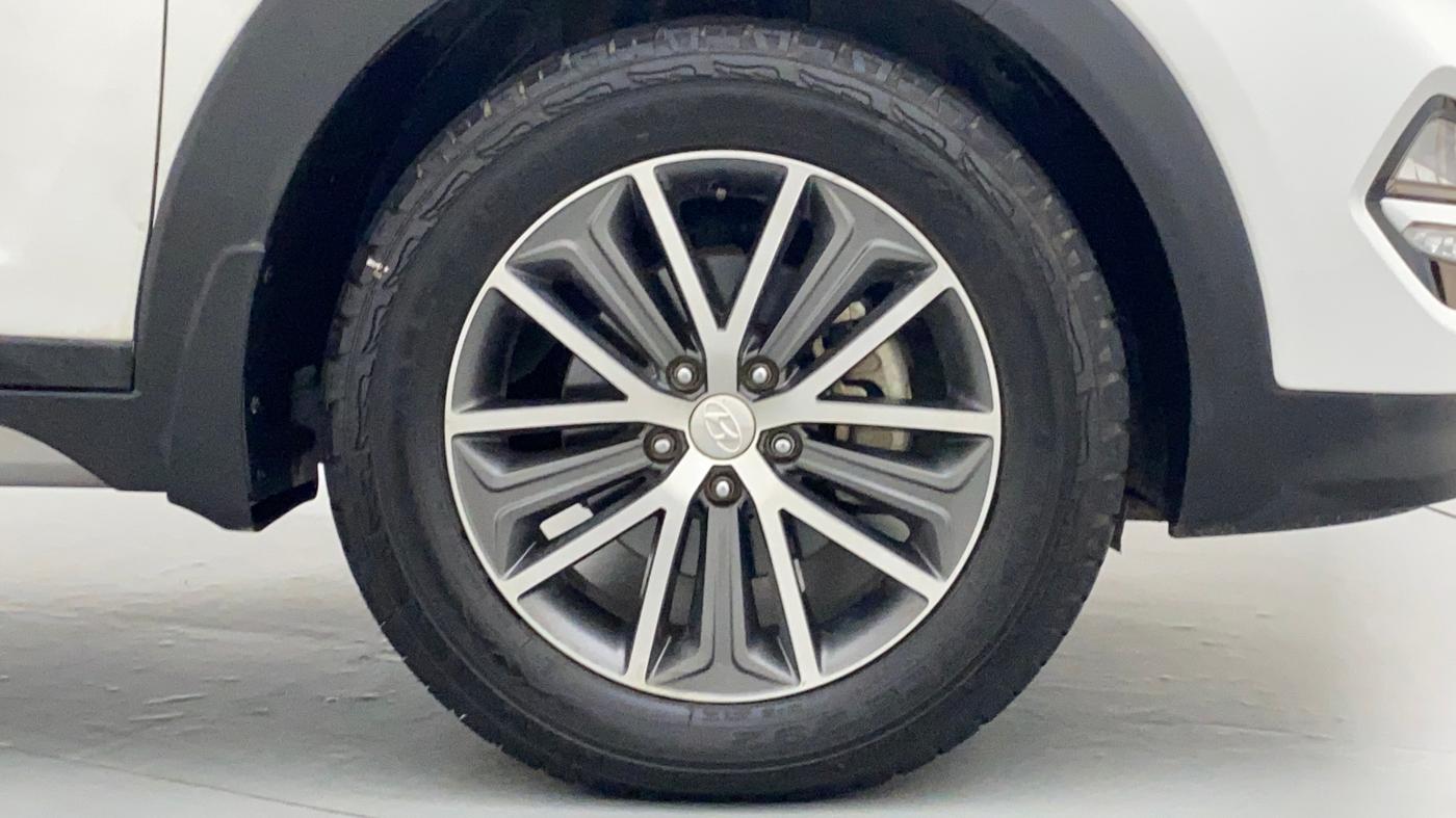 2016 Hyundai Tucson 2WD AT GLS DIESEL, Diesel, Automatic, 77,436 km, Right Front Wheel