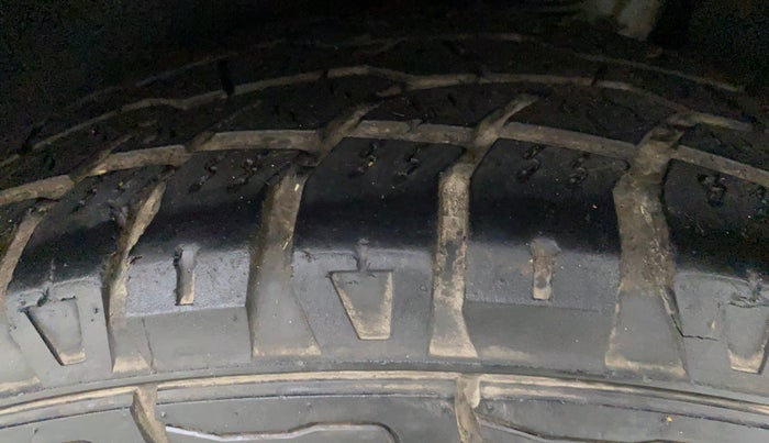 2016 Hyundai Tucson 2WD AT GLS DIESEL, Diesel, Automatic, 77,436 km, Left Rear Tyre Tread