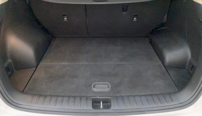2016 Hyundai Tucson 2WD AT GLS DIESEL, Diesel, Automatic, 77,436 km, Boot Inside