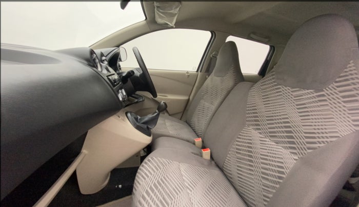 2016 Datsun Go Plus T, Petrol, Manual, 42,043 km, Right Side Front Door Cabin