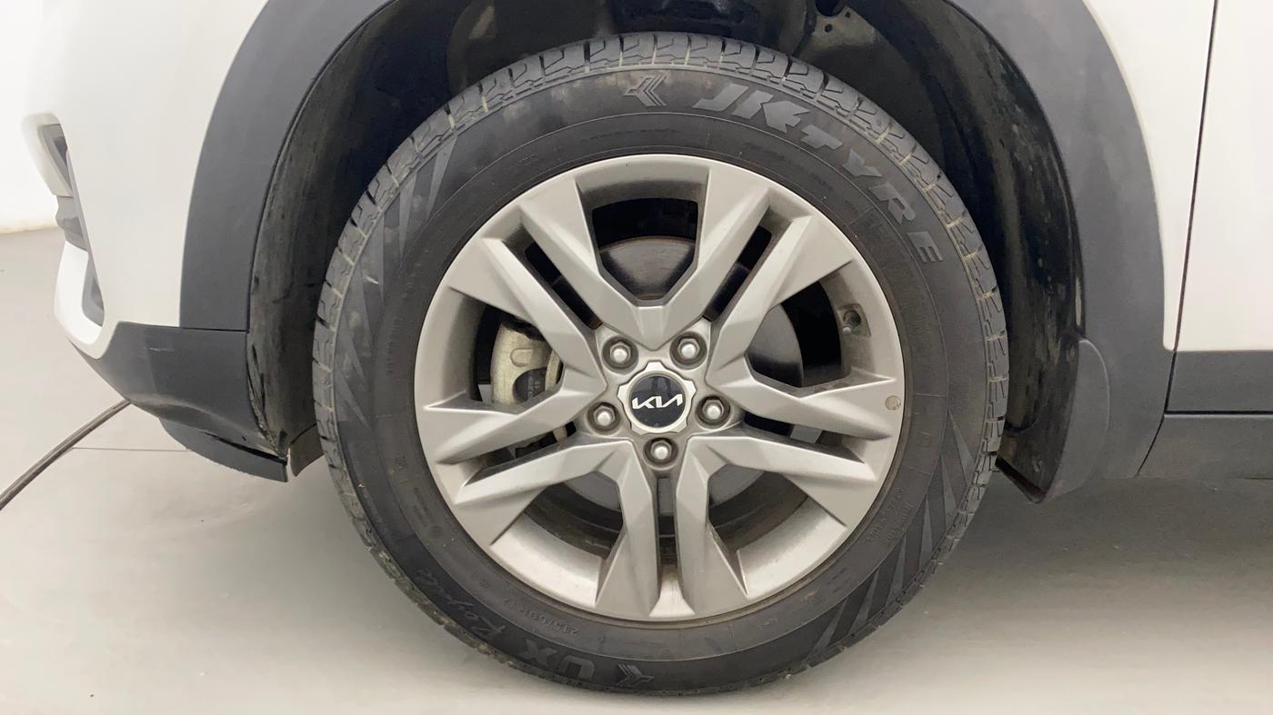 2022 KIA SELTOS HTX 1.5 CVT PETROL, Petrol, Automatic, 26,818 km, Left Front Wheel
