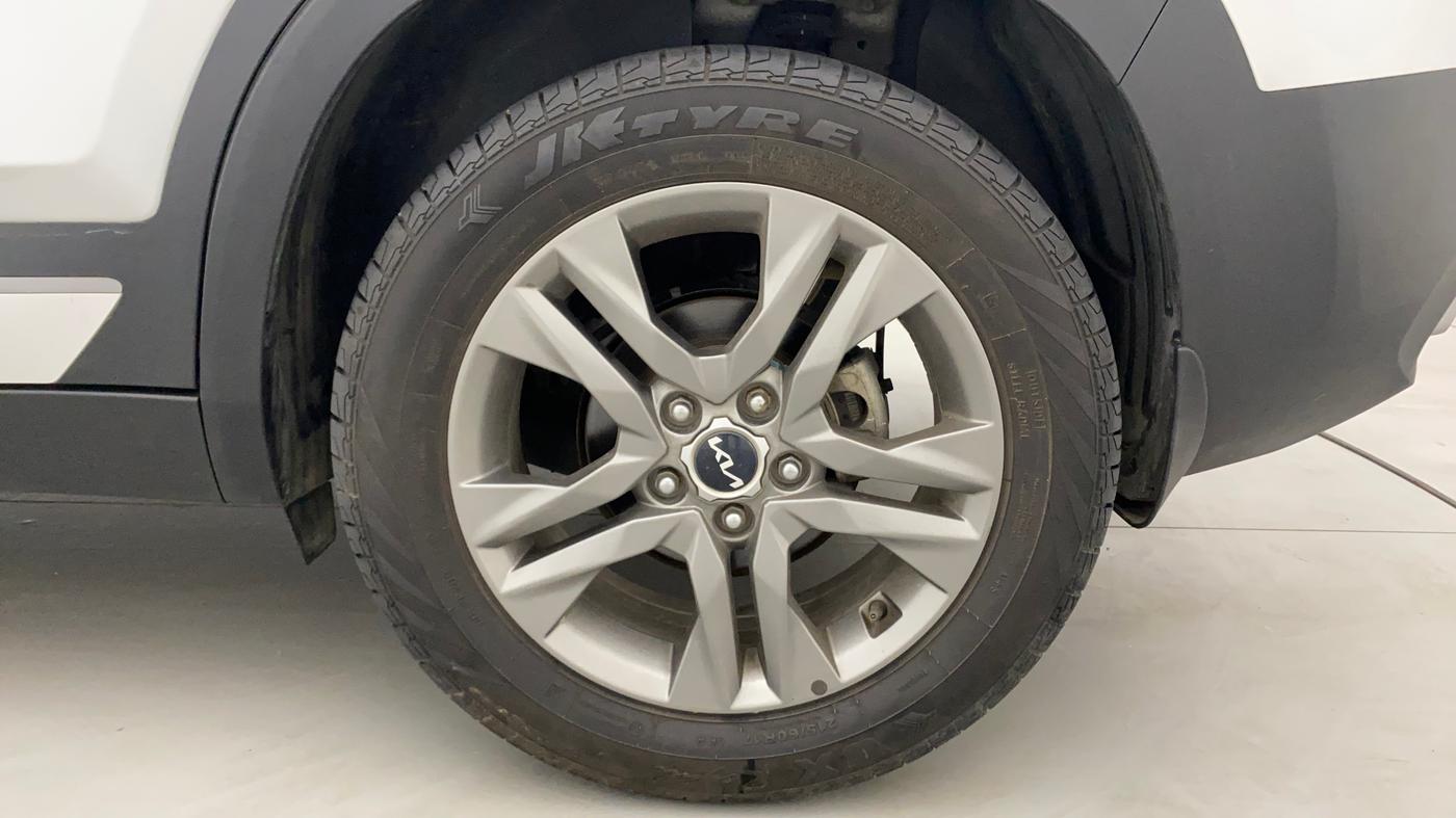 2022 KIA SELTOS HTX 1.5 CVT PETROL, Petrol, Automatic, 26,818 km, Left Rear Wheel