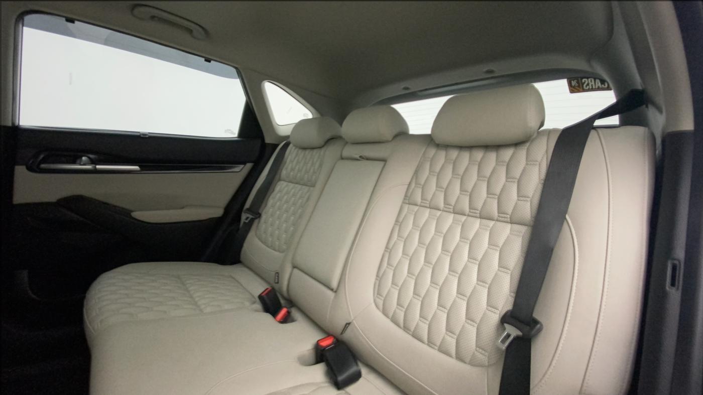 2022 KIA SELTOS HTX 1.5 CVT PETROL, Petrol, Automatic, 26,818 km, Right Side Rear Door Cabin
