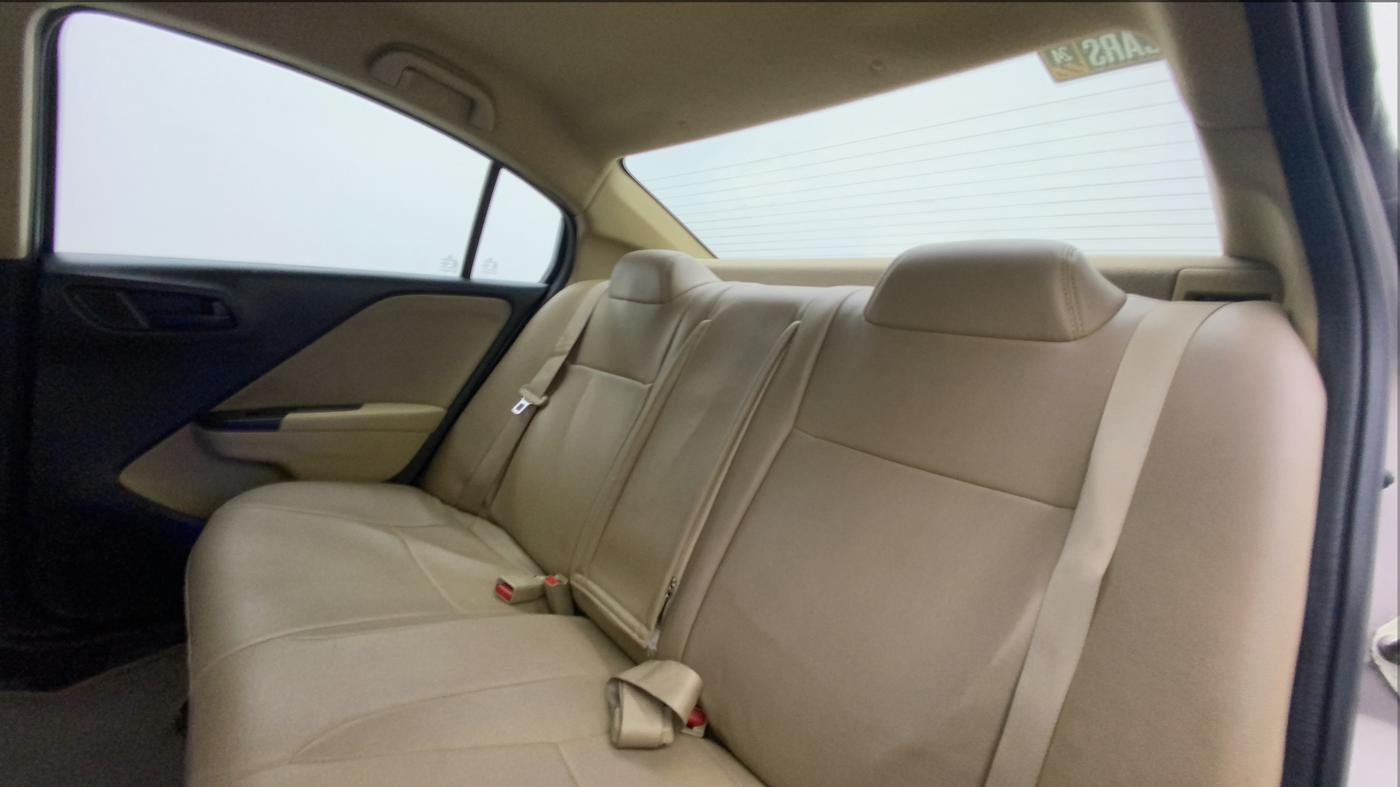 2016 Honda City 1.5L I-VTEC SV CVT, Petrol, Automatic, 41,223 km, Right Side Rear Door Cabin