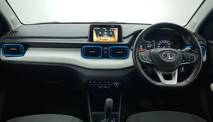 2022 Tata PUNCH CREATIVE AMT 1.2 RTN DUAL TONE, Petrol, Automatic, 11,206 km, Dashboard