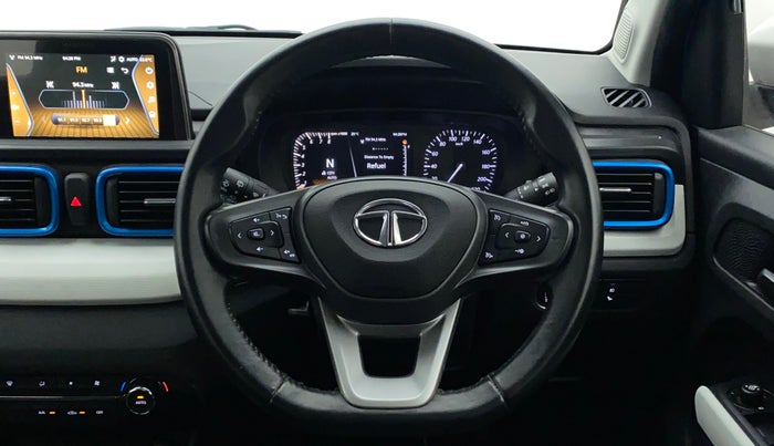 2022 Tata PUNCH CREATIVE AMT 1.2 RTN DUAL TONE, Petrol, Automatic, 11,206 km, Steering Wheel Close Up