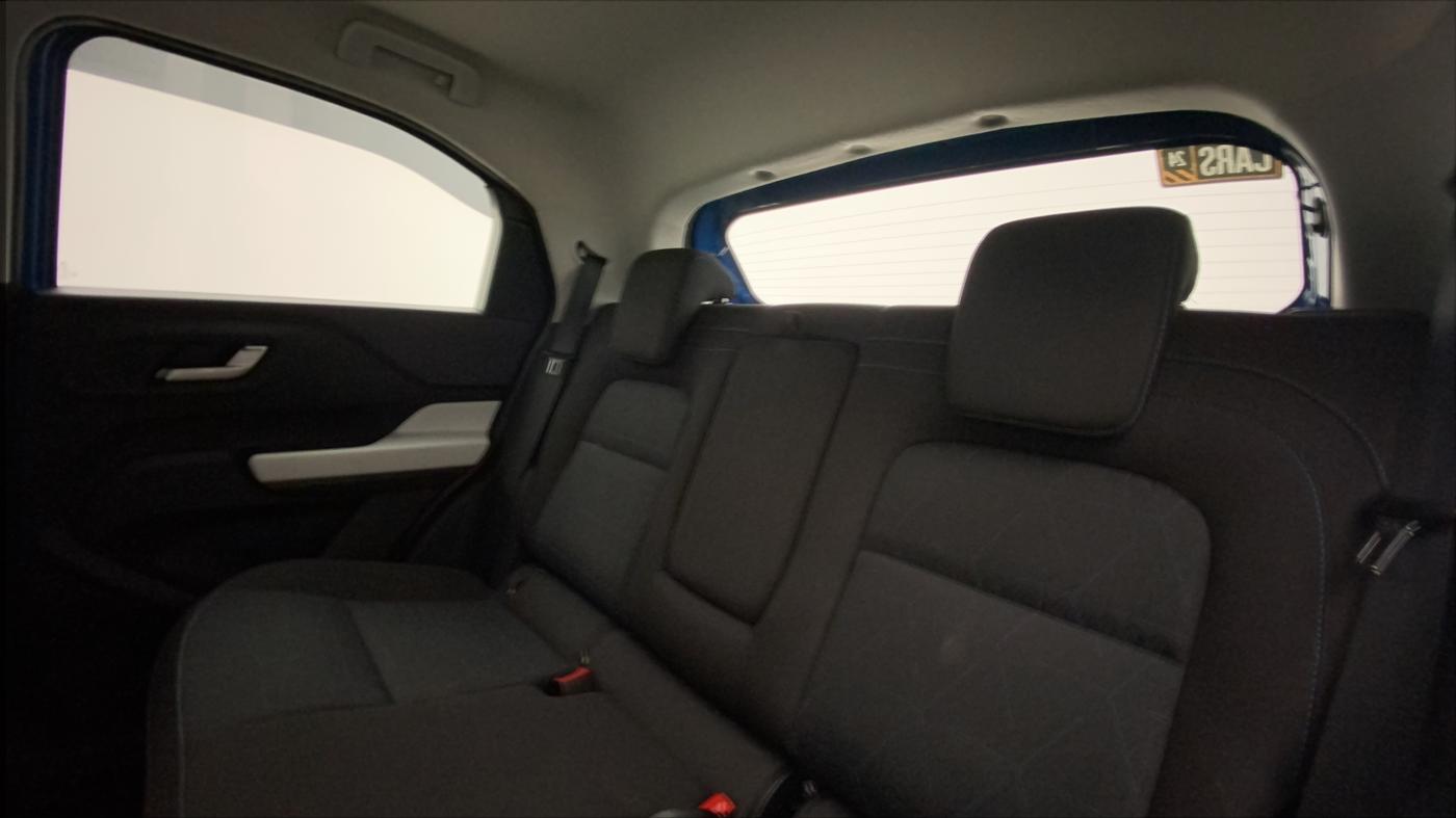 2022 Tata PUNCH CREATIVE AMT 1.2 RTN DUAL TONE, Petrol, Automatic, 11,206 km, Right Side Rear Door Cabin