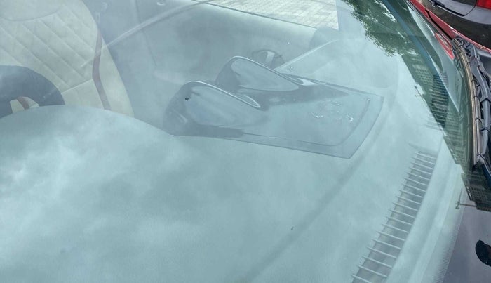 2015 Datsun Go Plus T, Petrol, Manual, 64,752 km, Front windshield - Minor spot on windshield