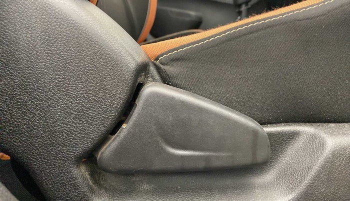2020 Renault Kwid CLIMBER 1.0 (O), Petrol, Manual, 36,062 km, Driver Side Adjustment Panel
