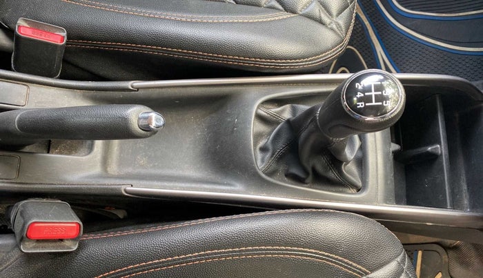 2020 Maruti Baleno ZETA PETROL 1.2, Petrol, Manual, 55,997 km, Gear Lever
