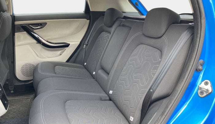 2020 Tata NEXON XZ PLUS (O) PETROL DUAL TONE, Petrol, Manual, 23,529 km, Right Side Rear Door Cabin