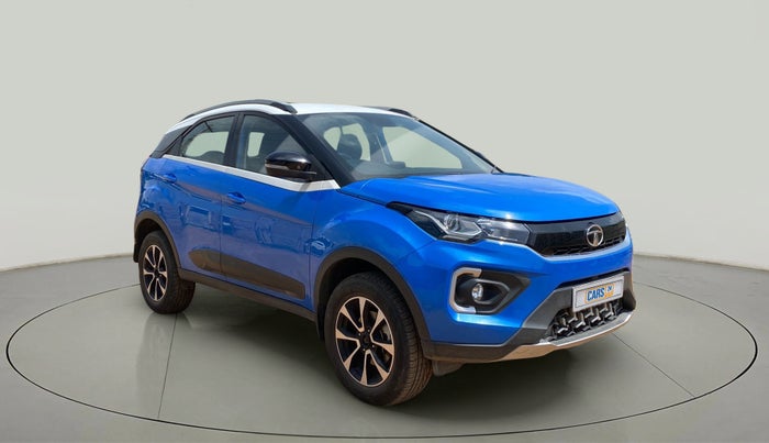 2020 Tata NEXON XZ PLUS (O) PETROL DUAL TONE, Petrol, Manual, 23,529 km, Right Front Diagonal