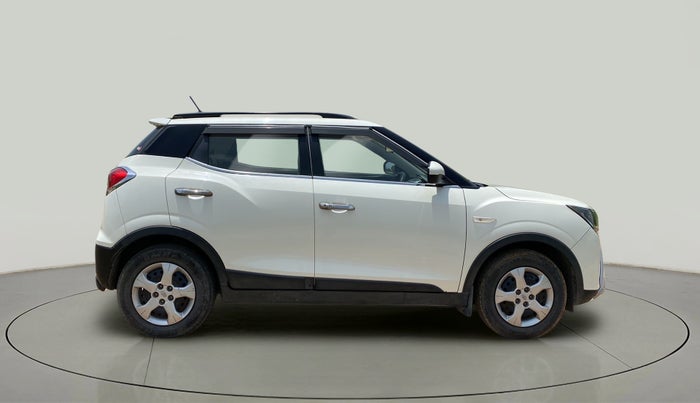 2019 Mahindra XUV300 W6 1.2 PETROL, Petrol, Manual, 41,116 km, Right Side View