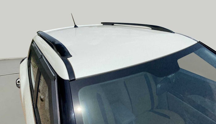 2019 Mahindra XUV300 W6 1.2 PETROL, Petrol, Manual, 41,116 km, Roof