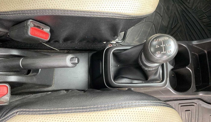 2019 Maruti S PRESSO LXI (O), Petrol, Manual, 36,132 km, Gear Lever