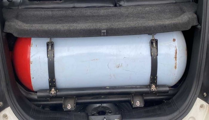 2017 Maruti Wagon R 1.0 LXI CNG, CNG, Manual, 1,15,773 km, Boot Inside