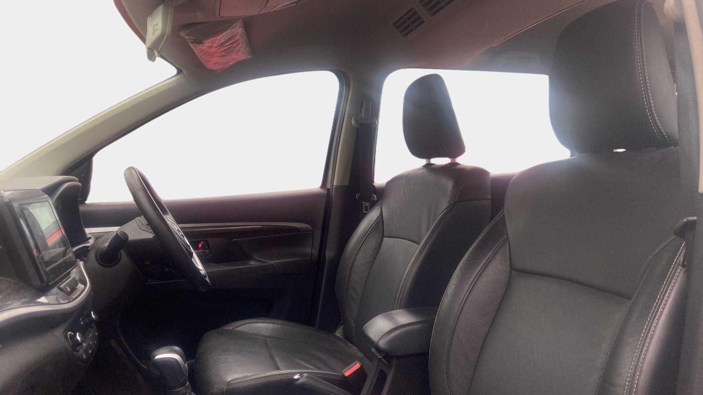 2021 Maruti XL6 ALPHA AT, Petrol, Automatic, 38,819 km, Right Side Front Door Cabin