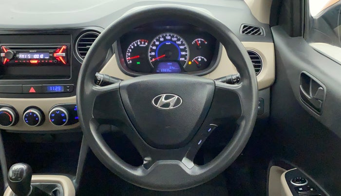 2016 Hyundai Grand i10 MAGNA 1.2 KAPPA VTVT, Petrol, Manual, 69,835 km, Steering Wheel Close Up