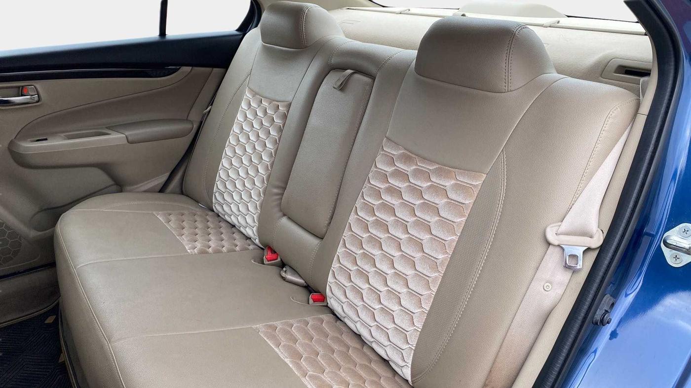 2017 Maruti Ciaz ZETA 1.4  MT PETROL, Petrol, Manual, 38,988 km, Right Side Rear Door Cabin