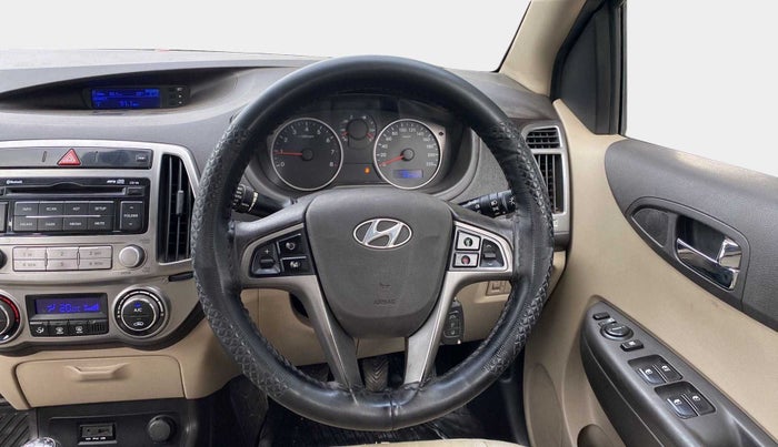 2013 Hyundai i20 SPORTZ 1.2, Petrol, Manual, 69,443 km, Steering Wheel Close Up