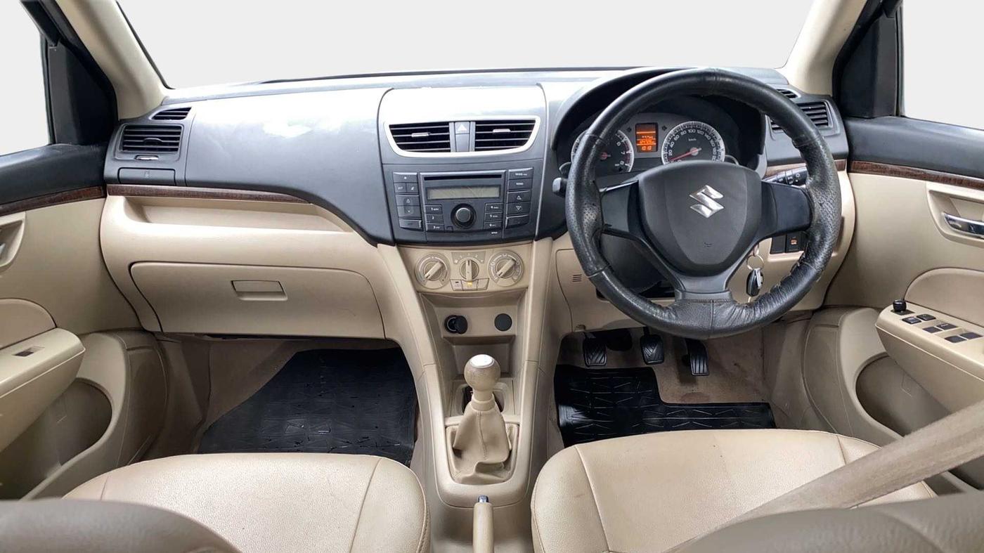 2014 Maruti Swift Dzire VXI, Petrol, Manual, 1,24,716 km, Dashboard