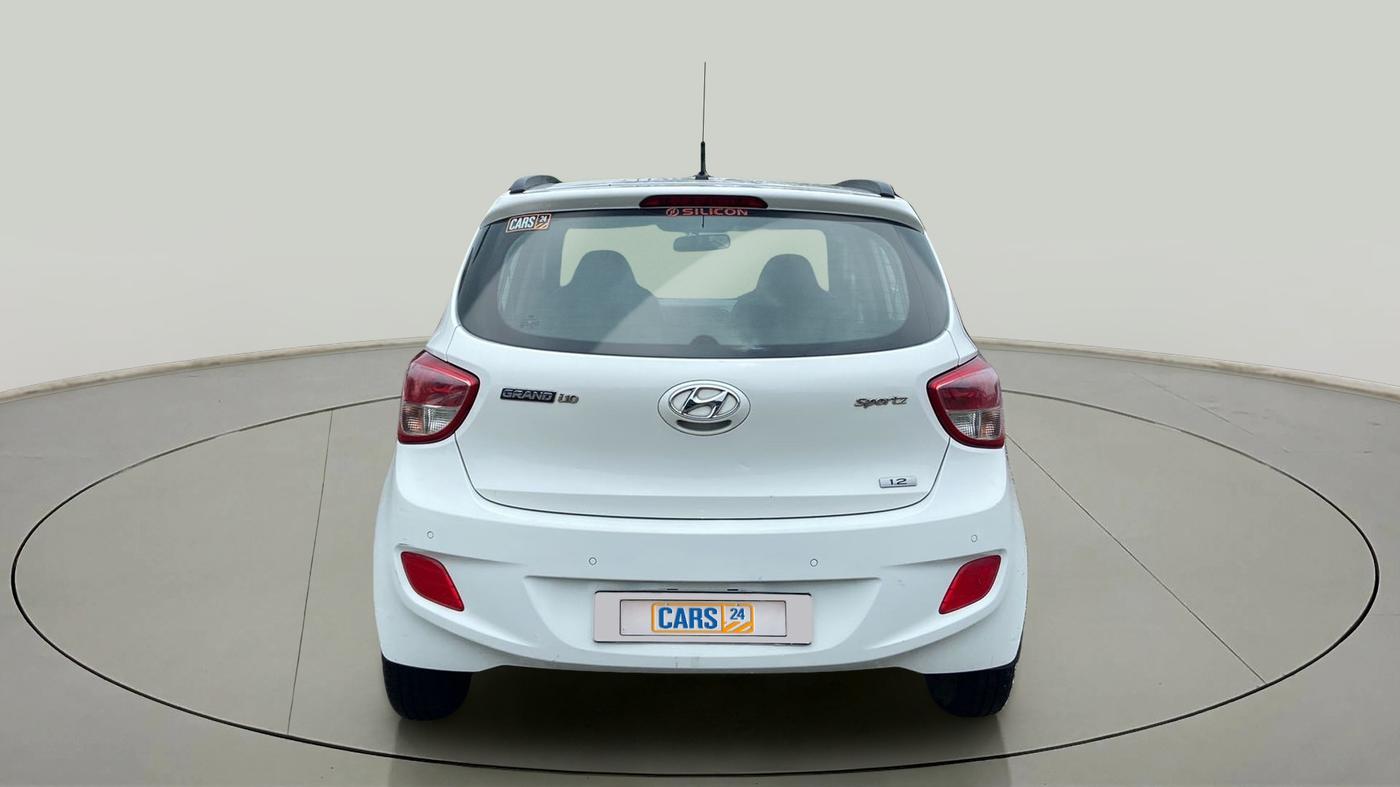 2016 Hyundai Grand i10 SPORTZ 1.2 KAPPA VTVT, Petrol, Manual, 70,917 km, Back/Rear