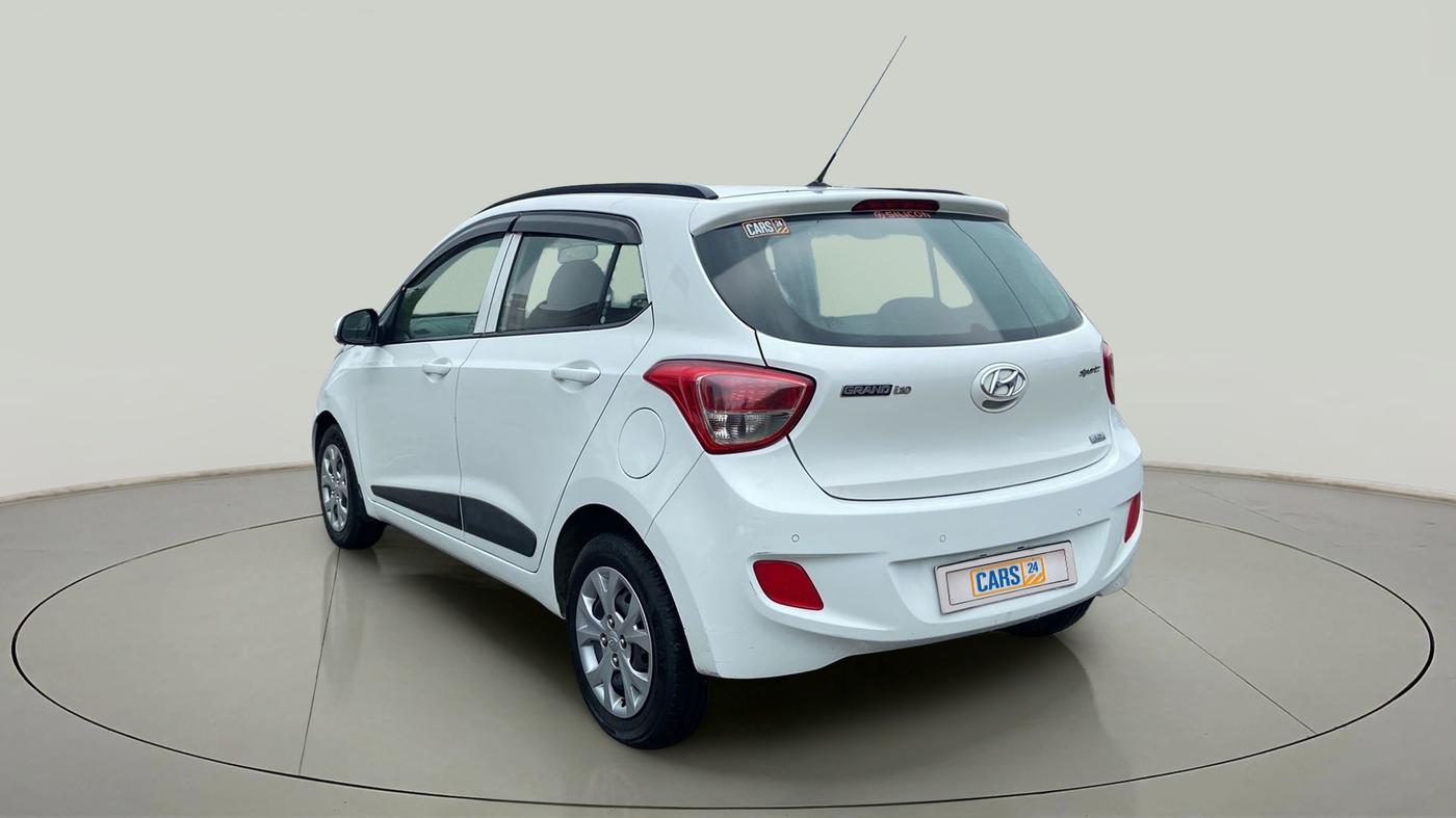 2016 Hyundai Grand i10 SPORTZ 1.2 KAPPA VTVT, Petrol, Manual, 70,917 km, Left Back Diagonal