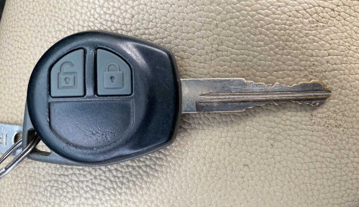 2018 Maruti Wagon R 1.0 VXI AMT, Petrol, Automatic, 64,157 km, Key Close Up